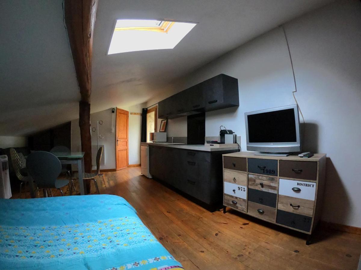 Les Gites Du Mazel Champis ภายนอก รูปภาพ